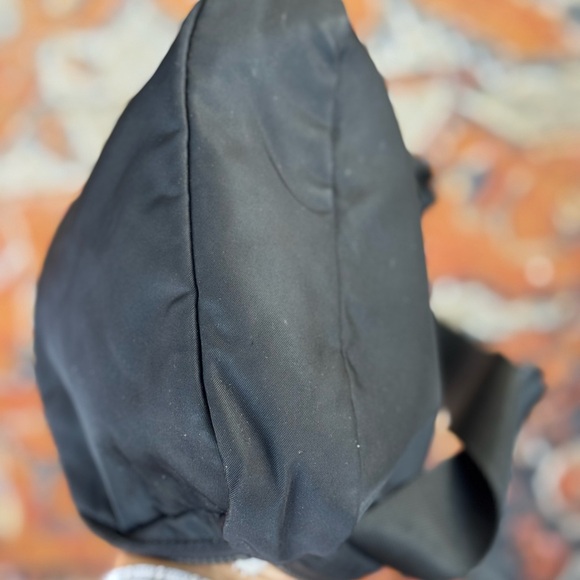 Lululemon Everywhere Belt Bag Balck - Picture 9 of 11